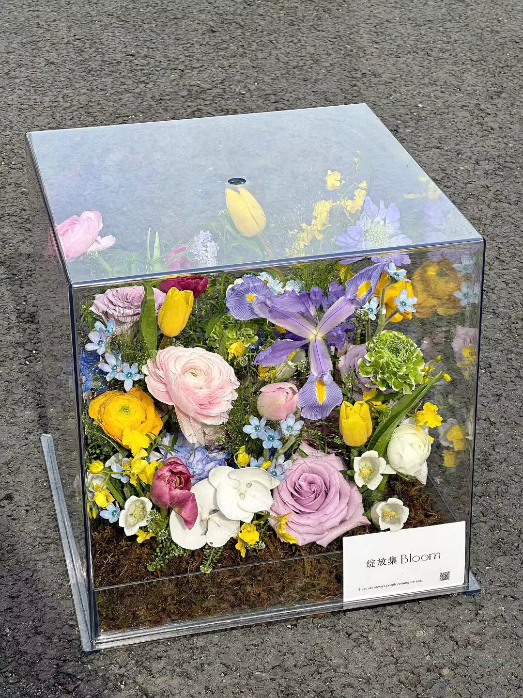 Acrylic transparent flower box, square fresh flower gift packaging box, rose gift box, display box, preserved flower gift empty box
