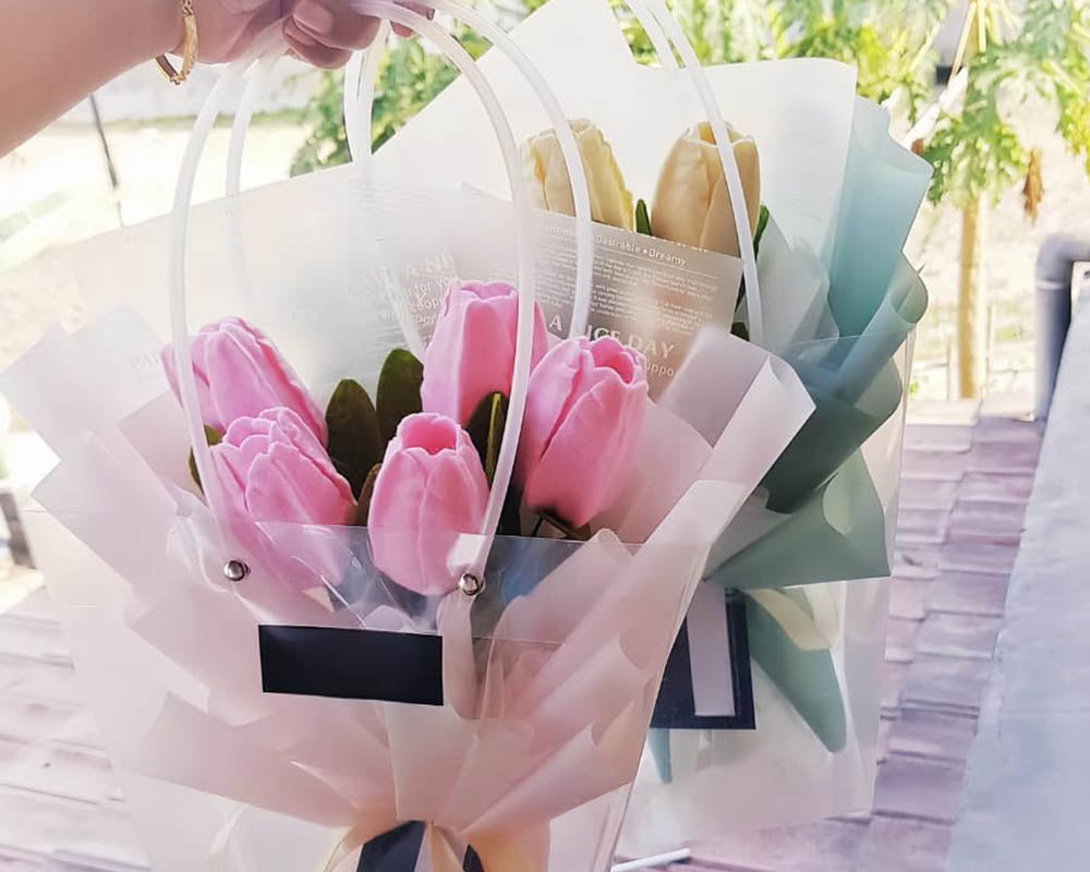 Why Flower Bags Matter: Elevating Floral Presentation from Ordinary to Exceptional